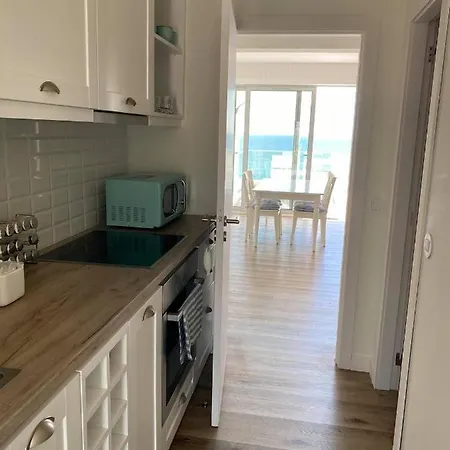 Bba - Beachfront Apartamento