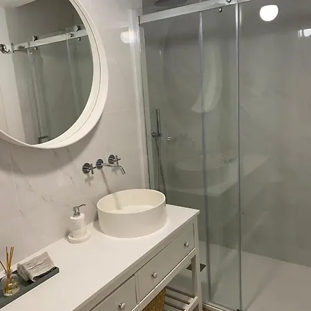 Bba - Beachfront * Moledo (Viana do Castelo)